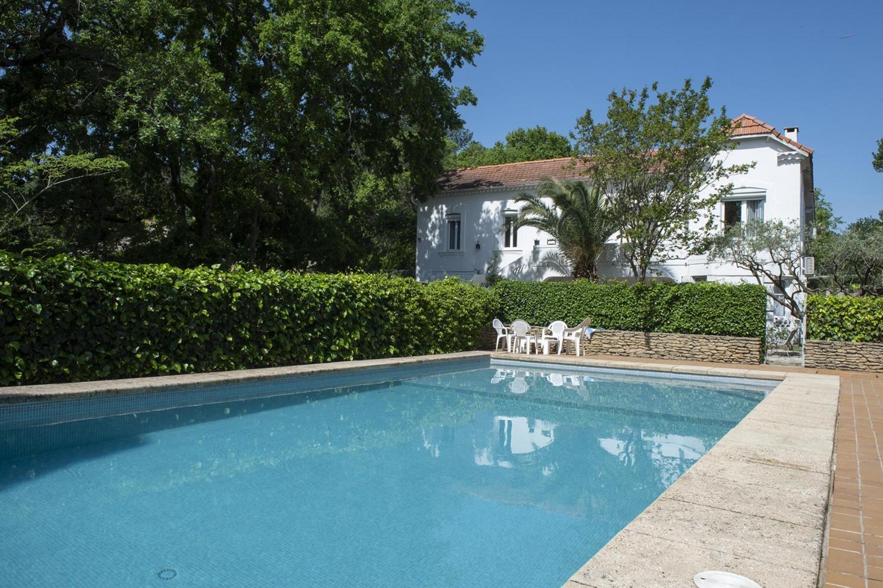 La Villa Plaisance - Maison Et Chambres D Hotes A Proximite De Chateaneuf-Du-Pape Bédarrides Eksteriør bilde